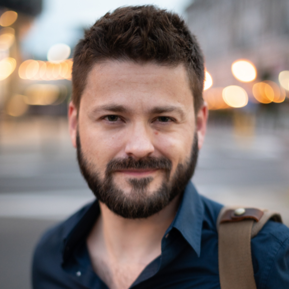 dr Marcin Capiga 